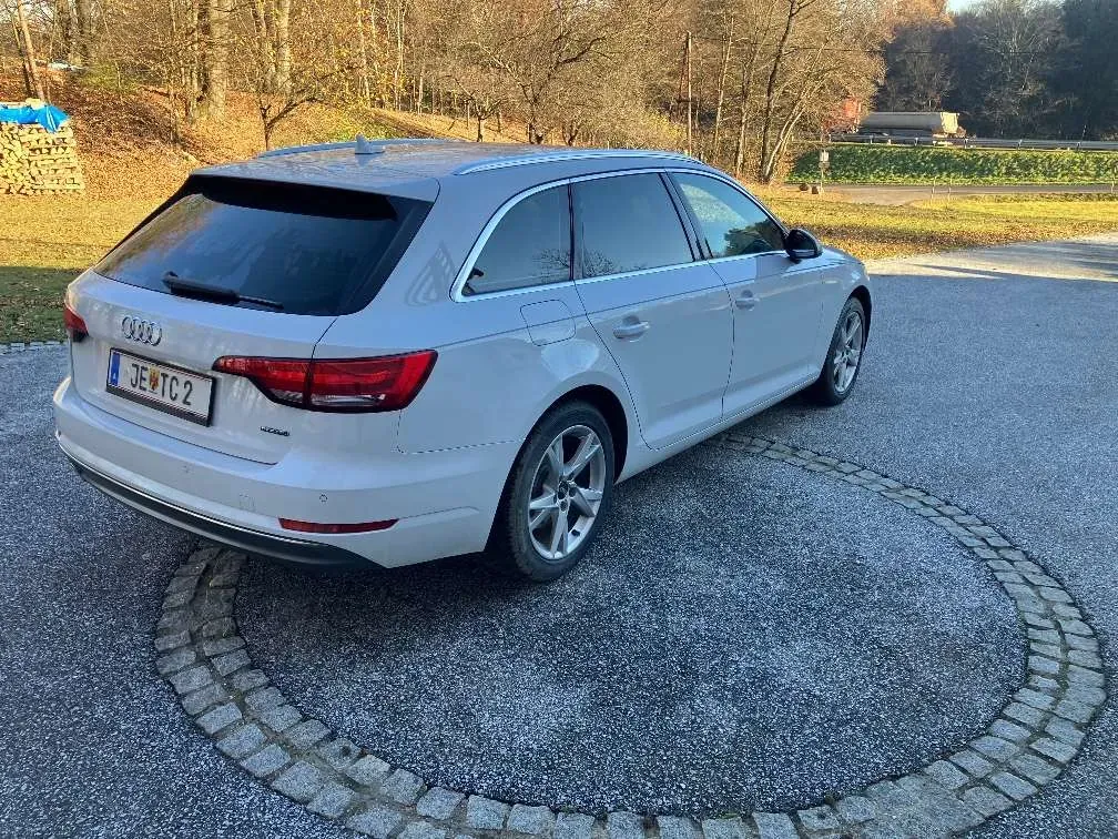 Audi A4 2016 photo 3