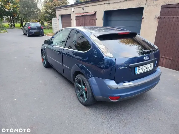Ford Focus 2004 photo 4
