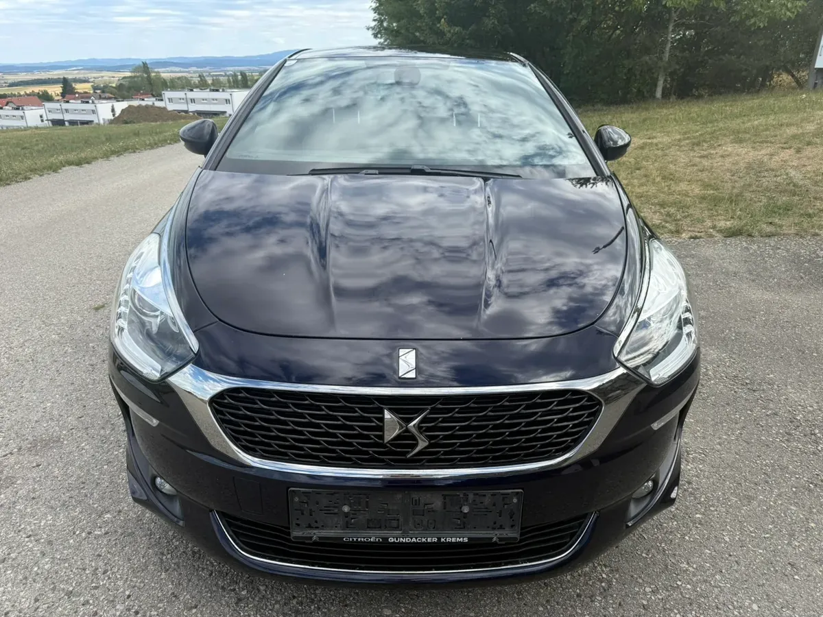 DS Automobiles Ds 5 2016 photo 2