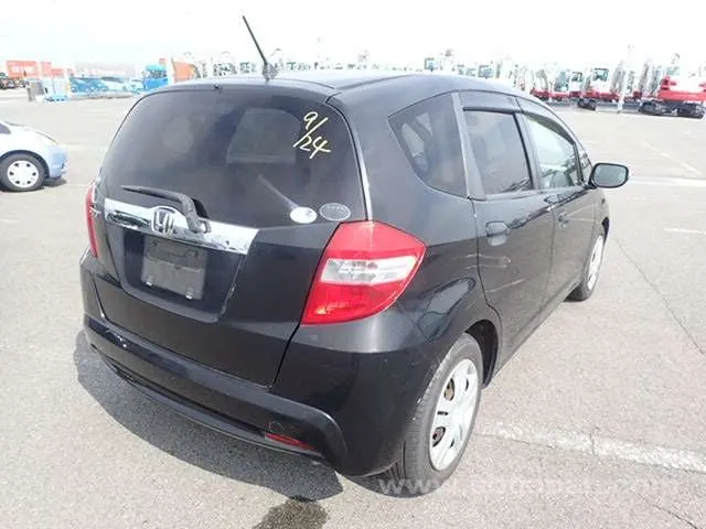 Honda Fit X 2011 photo 4