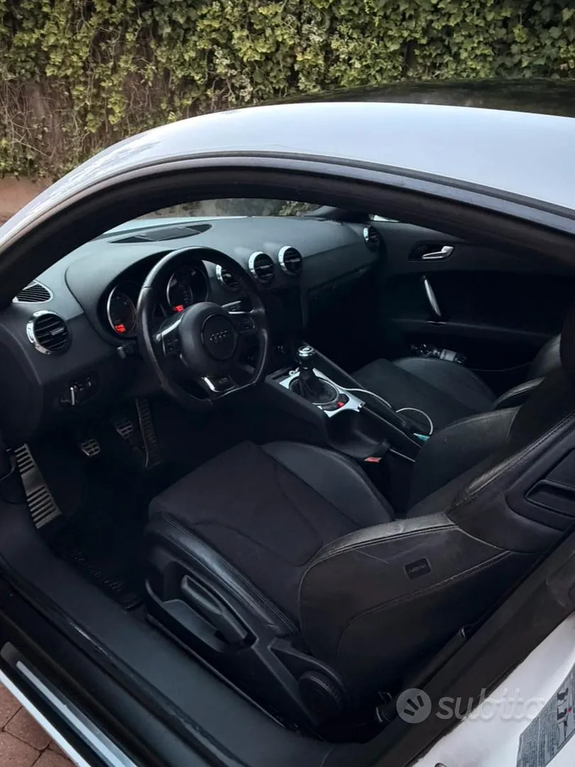 Audi Tt 2009 photo 5