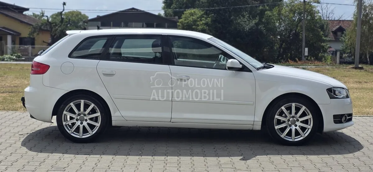 Audi A3 2012 photo 5