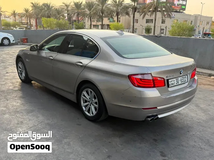 BMW 5 Series 2013 photo 2