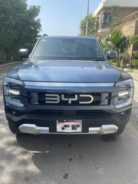 BYD Shark 6