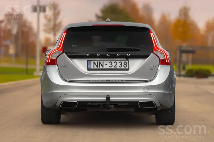 Volvo V60 2013 photo 4
