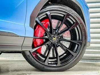 Lamborghini Urus 2018 photo 5