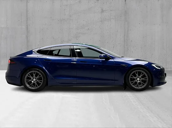 Tesla Model S 2023 photo 3