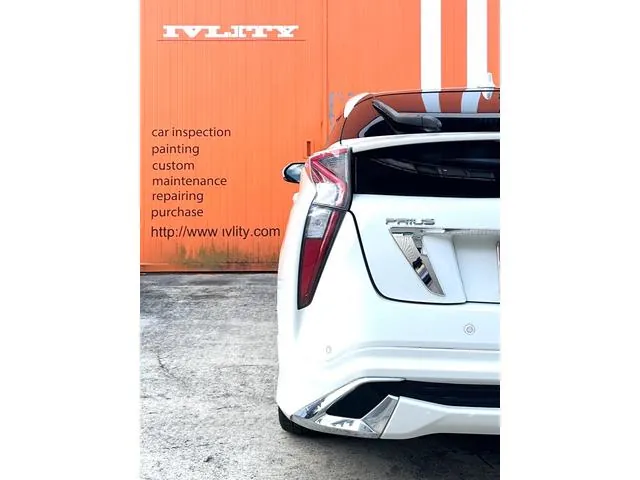 Toyota Prius photo 3