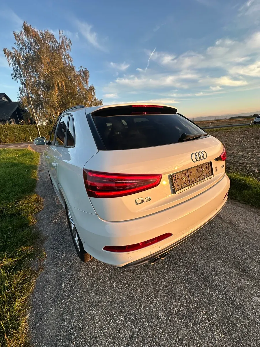 Audi Q3 2014 photo 3