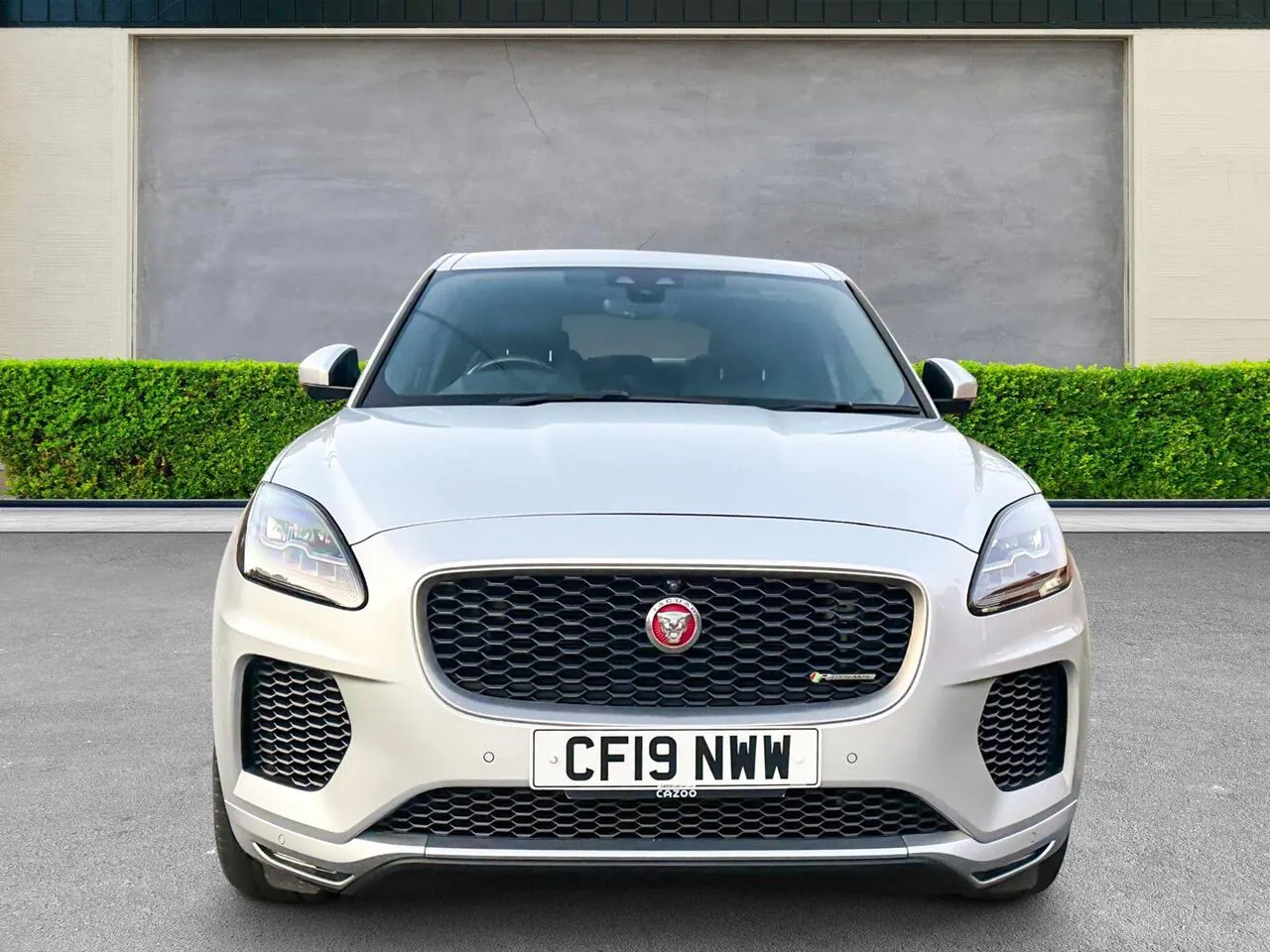Jaguar E-Pace 2019 photo 5