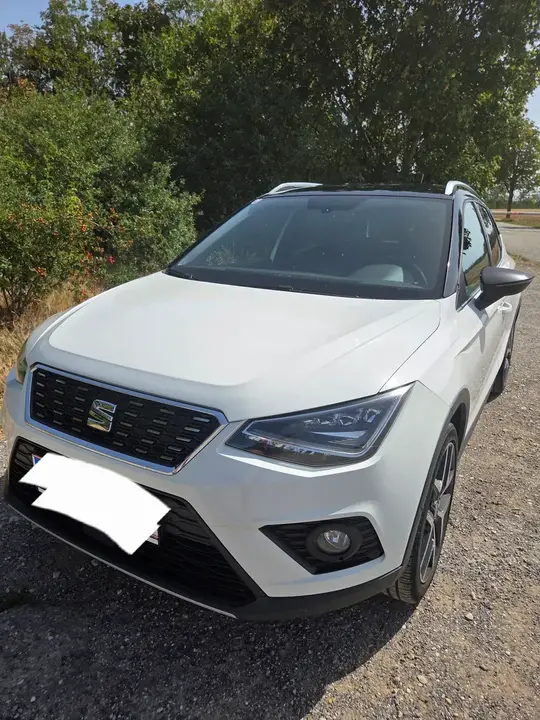 Seat Arona 2018 photo 2