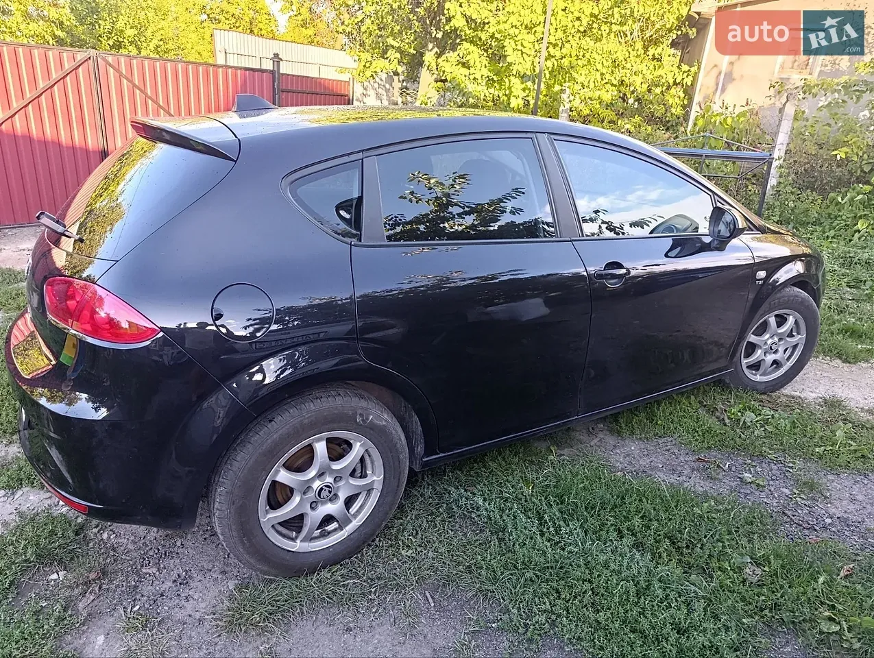 Seat Leon 2010 photo 4
