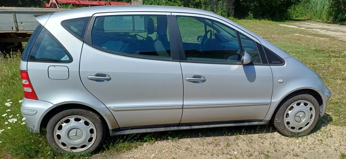 Mercedes-Benz A-Class 2002 photo 2