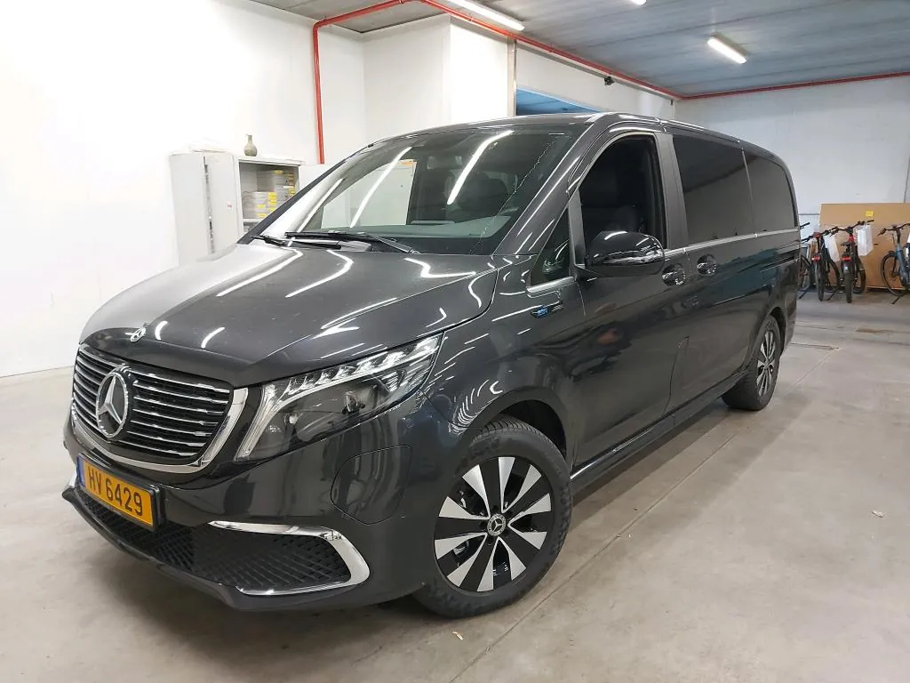 Mercedes-Benz Eqv