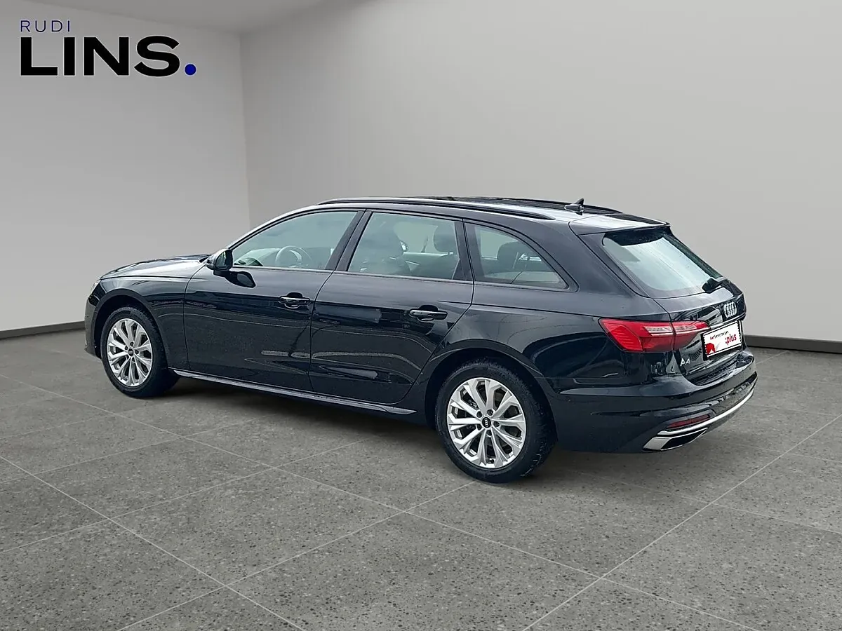Audi A4 2025 photo 3