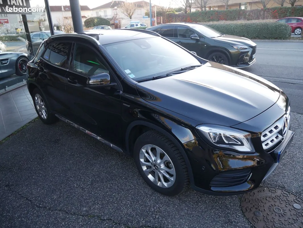 Mercedes-Benz Gla 2019 photo 3