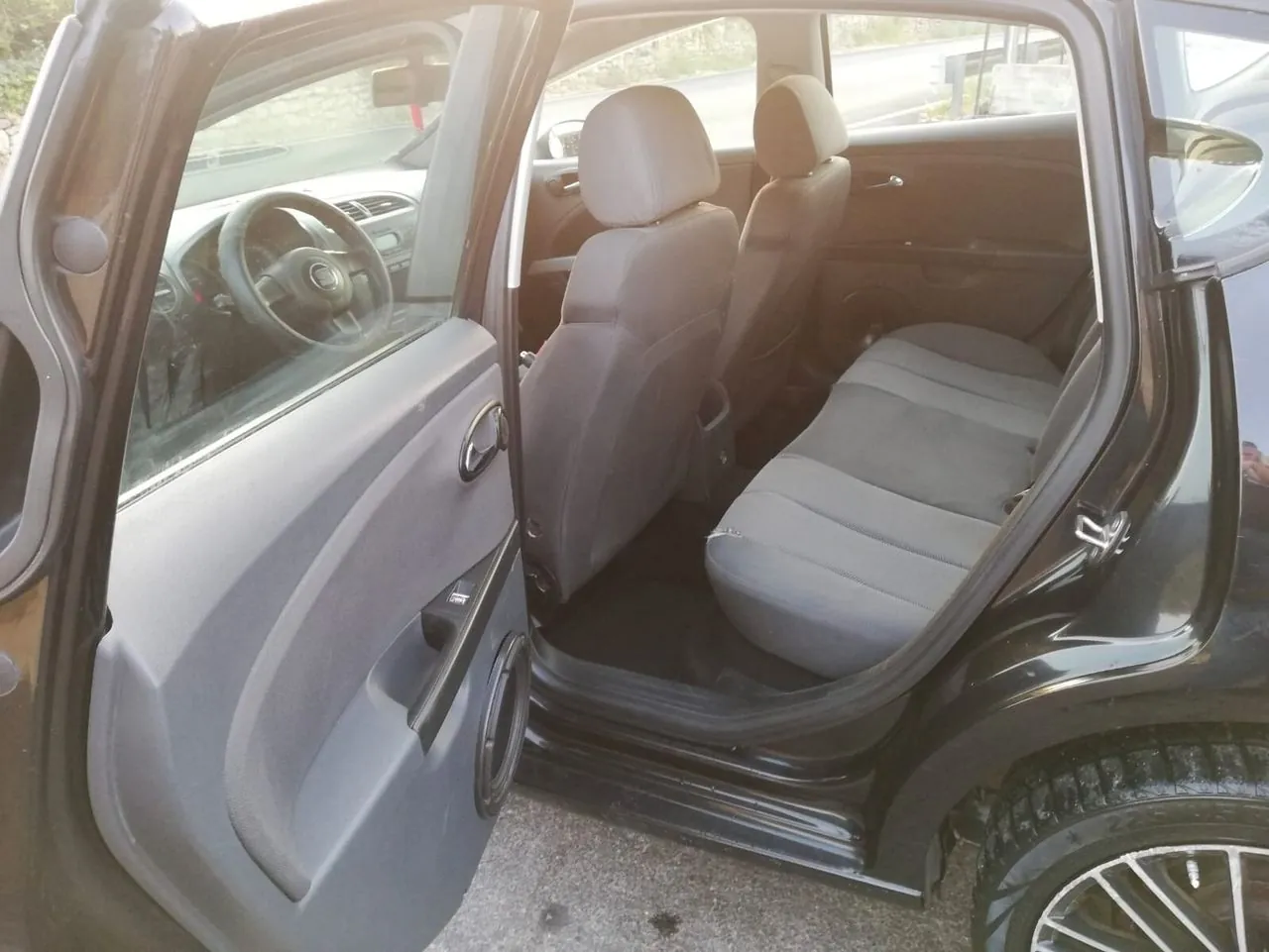 Seat Leon 2006 photo 3