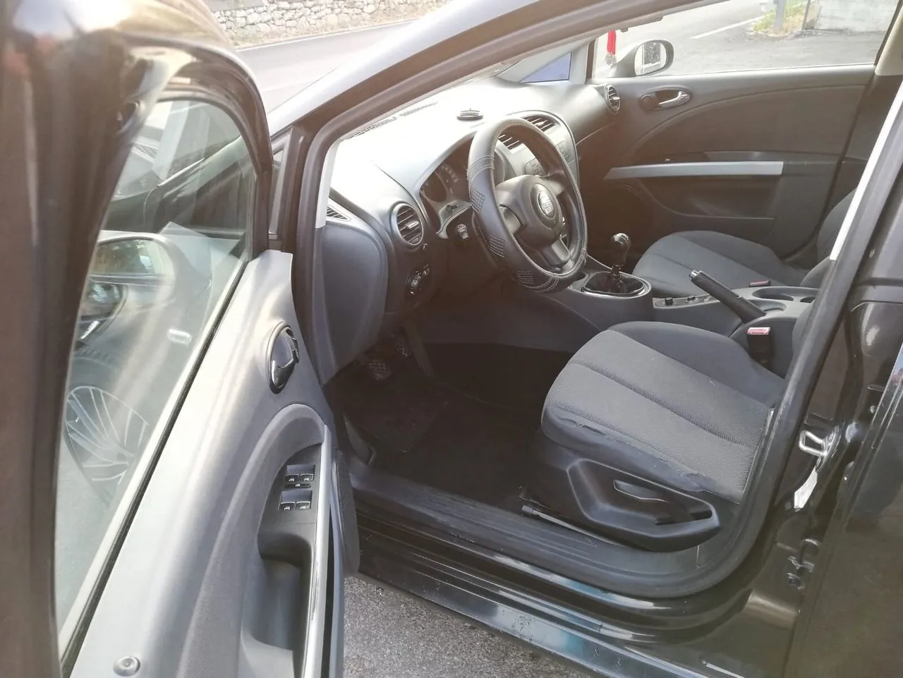 Seat Leon 2006 photo 2