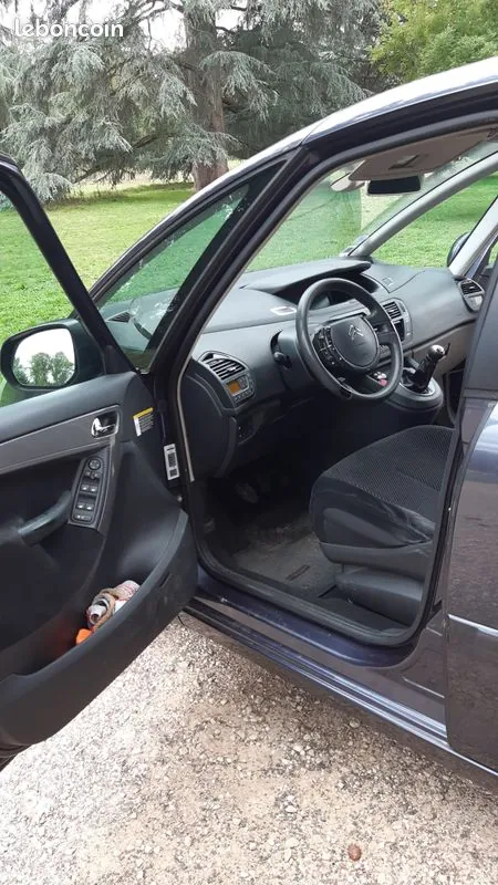 Citroen C4 Picasso 2008 photo 3