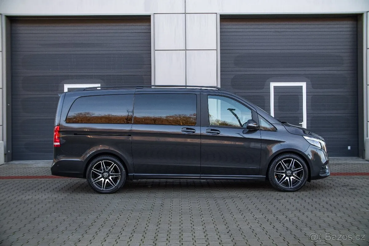 Mercedes-Benz V-Class 2023 photo 5