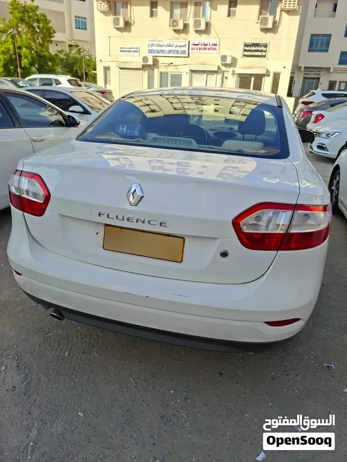 Renault Fluence 2012 photo 4