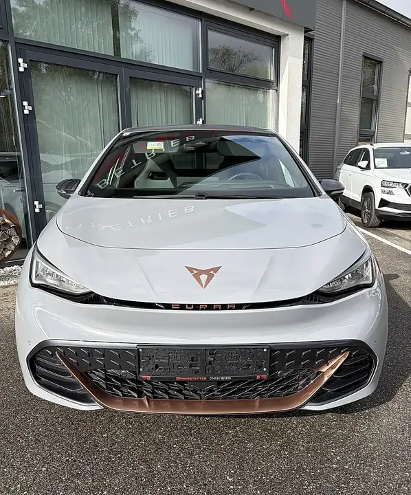 Cupra Born 2022 photo 2