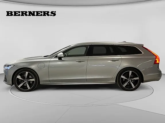Volvo V90 2019 photo 2