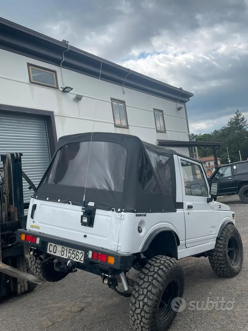 Suzuki Samurai 1991 photo 5