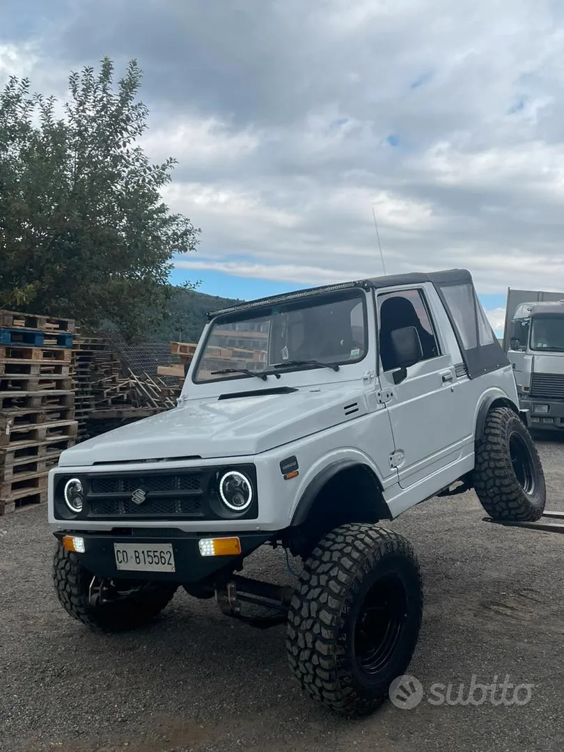 Suzuki Samurai 1991 photo 2