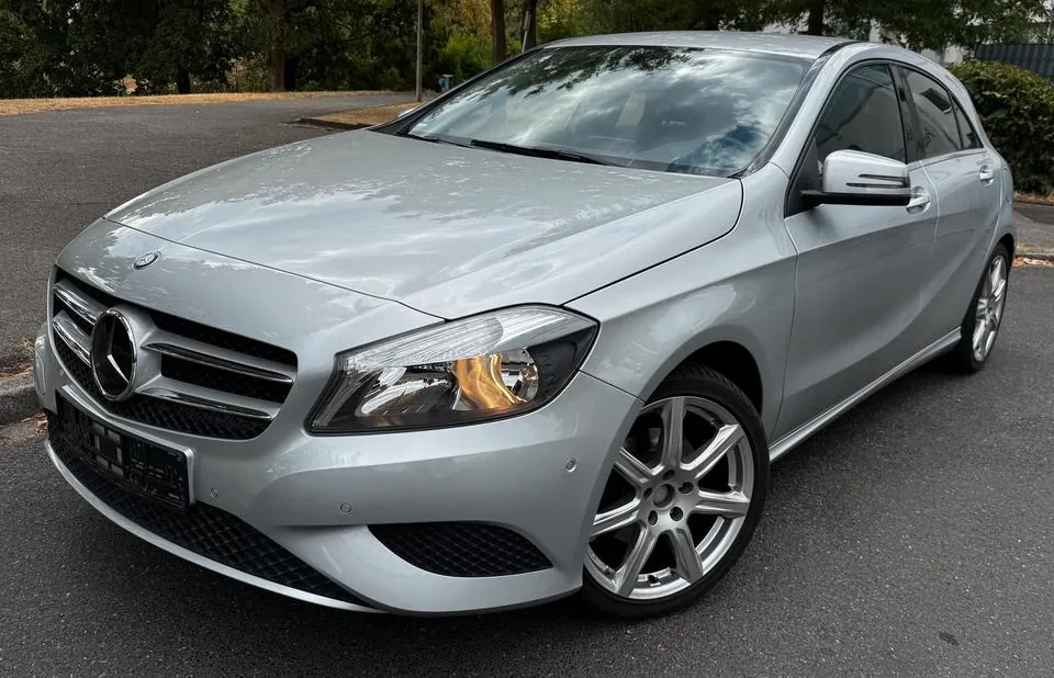 Mercedes-Benz A 180