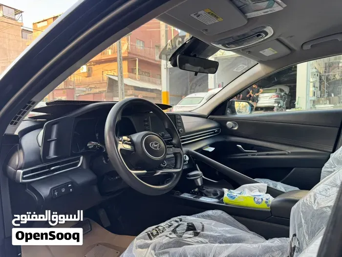 Hyundai Elantra 2023 photo 4