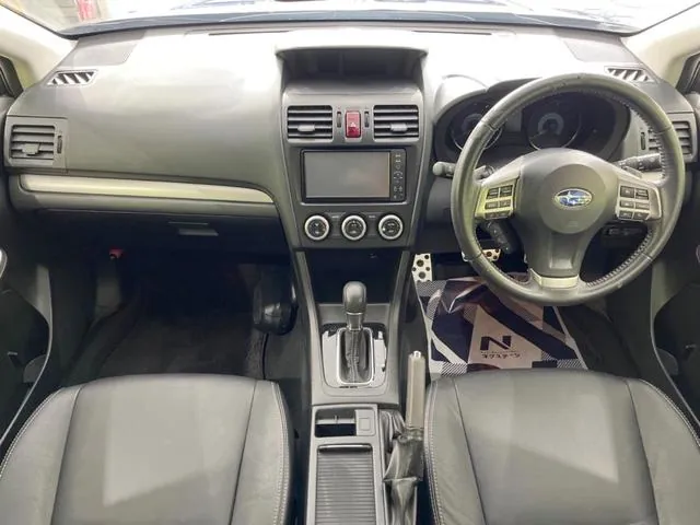 Subaru Xv Hybrid 2014 photo 2