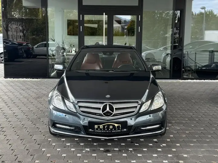 Mercedes-Benz E 350 Coupé