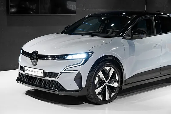 Renault Megane E-Tech 2024 photo 2