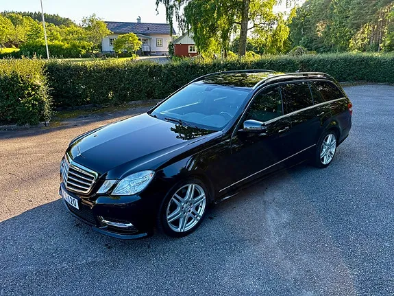 Mercedes-Benz E220