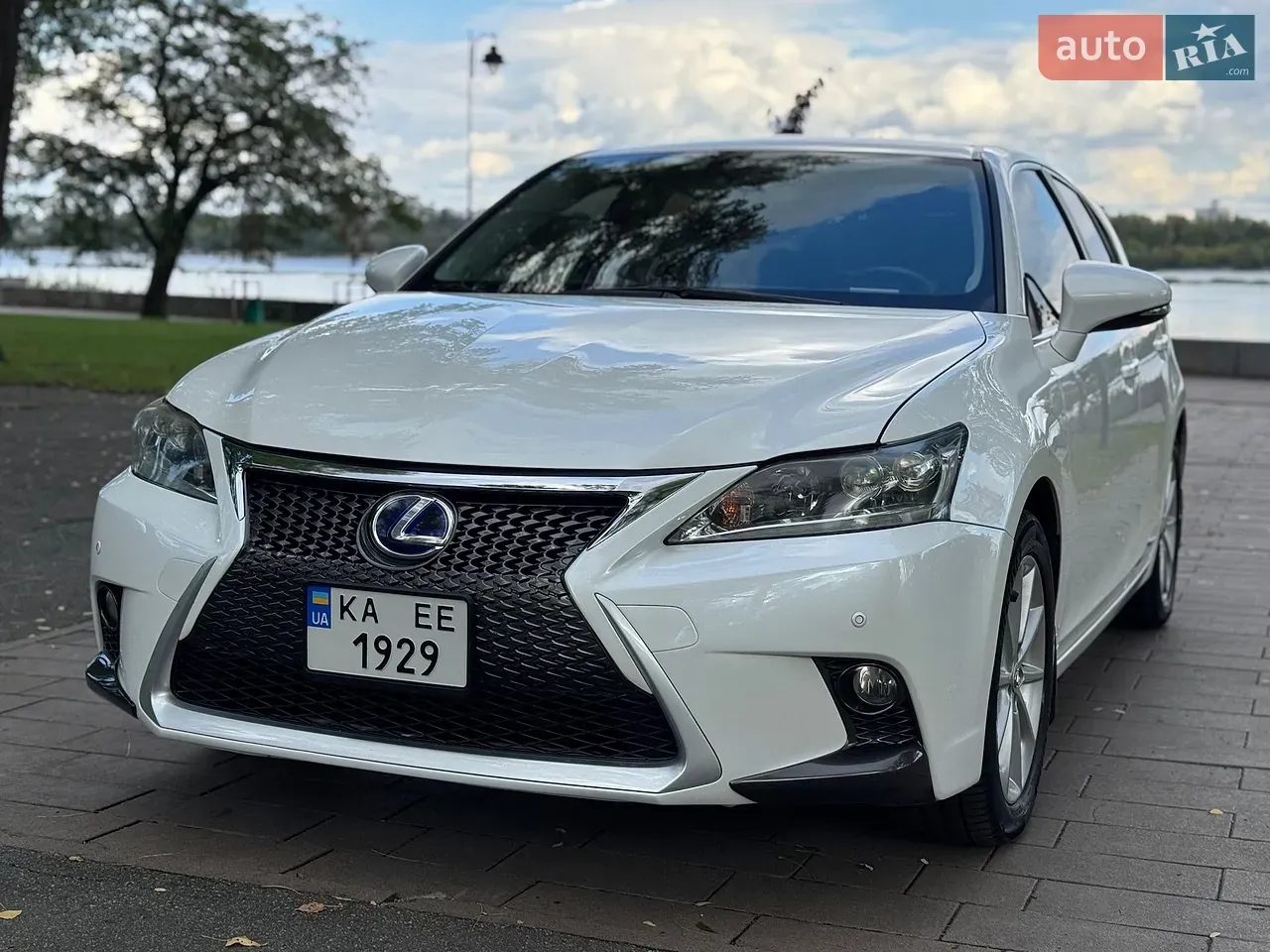 Lexus Ct 2011 photo 2