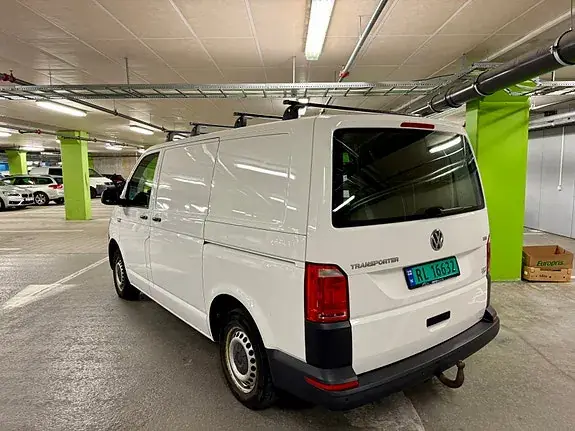 Volkswagen Transporter 2017 photo 5