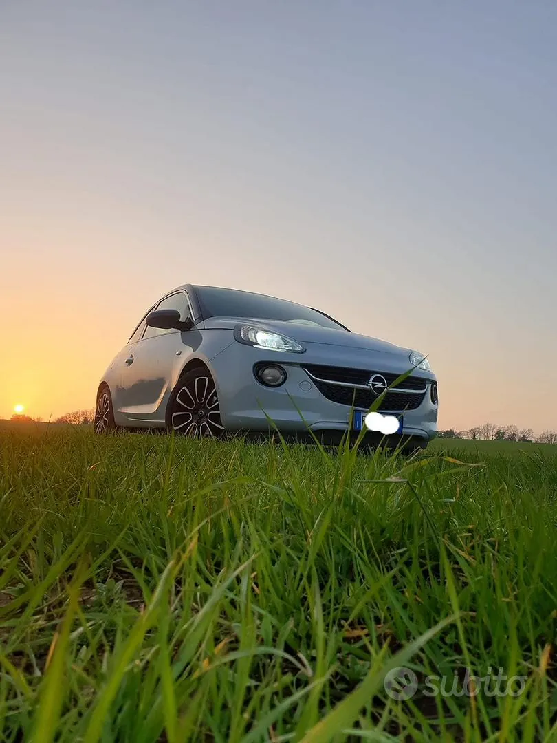 Opel Adam