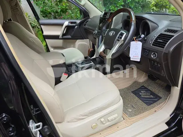Toyota Land Cruiser Prado 2011 photo 5