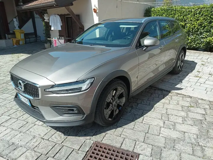Volvo V60