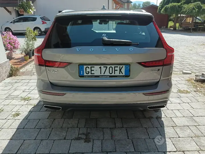 Volvo V60 2021 photo 4