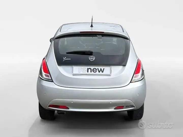 Lancia Ypsilon 2016 photo 4