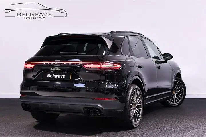 Porsche Cayenne 2023 photo 3