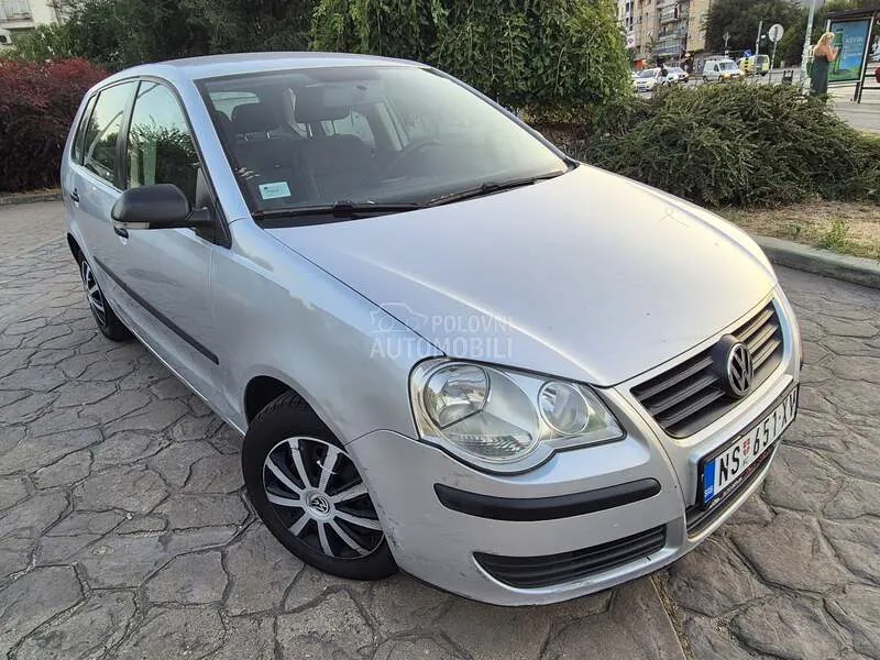 Volkswagen Polo 2008 photo 2
