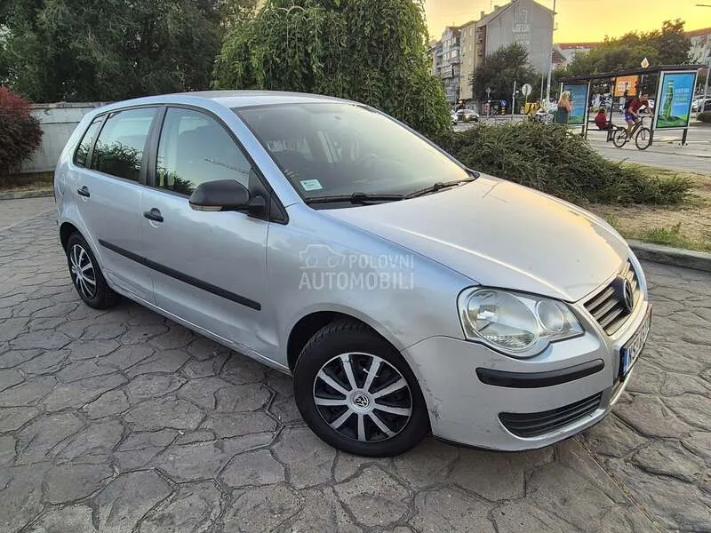 Volkswagen Polo 2008 photo 4