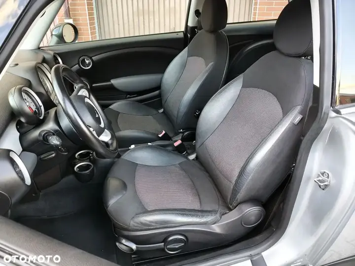 Mini Cooper 2009 photo 5