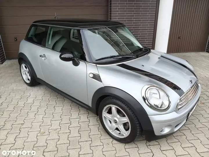 Mini Cooper 2009 photo 2
