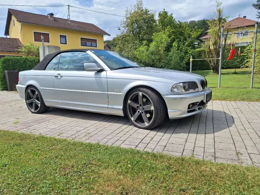 BMW 3 Series 2001 photo 3