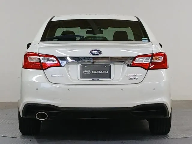 Subaru Legacy B4 2018 photo 5