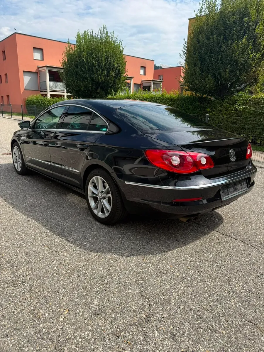 Volkswagen Passat Cc 2010 photo 3